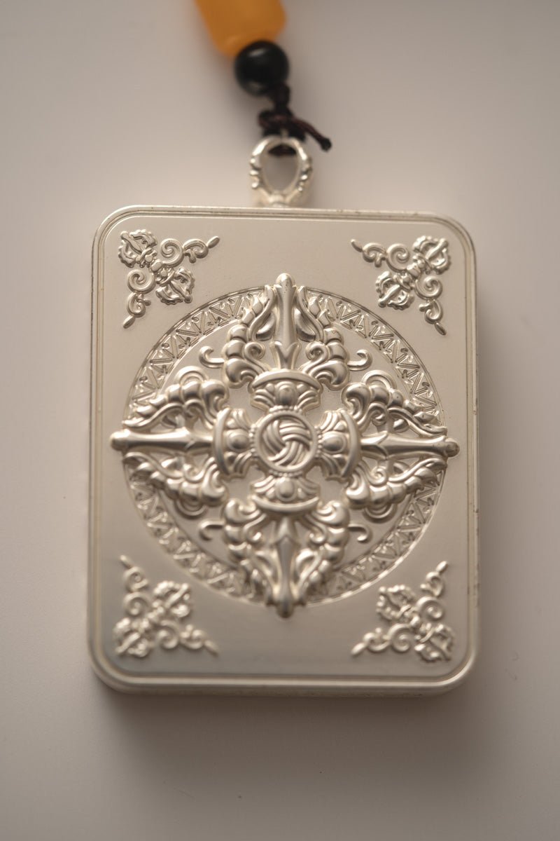Chenrezig Ghau Thangka Locket - Image 3