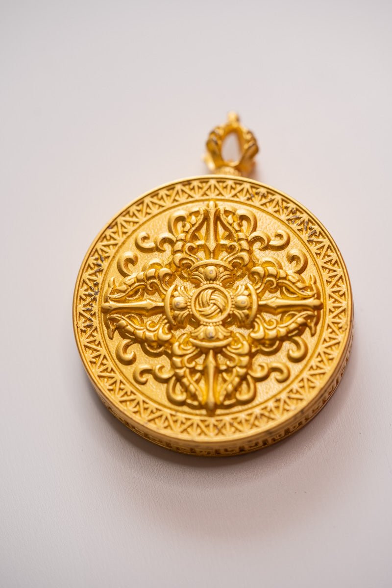 Om Ghau Thangka Locket - Image 6