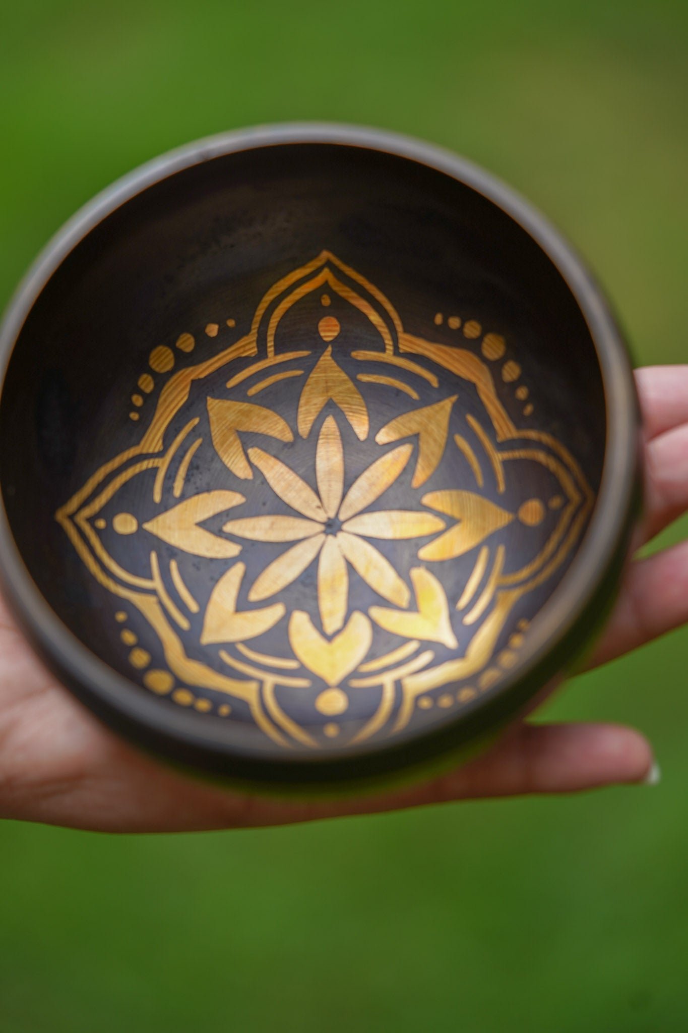 Lotus Art Singing Bowl - Image 3