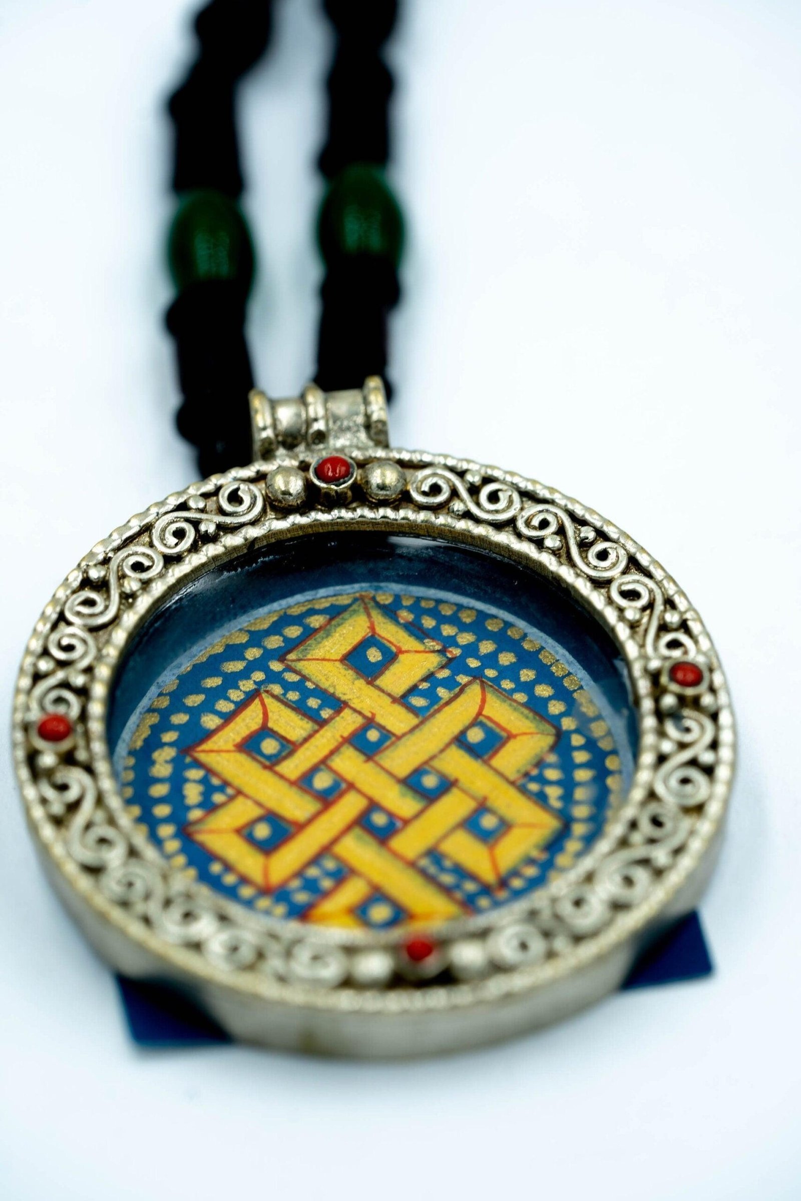 Endless Knot Mandala Ghau Thangka - Image 5